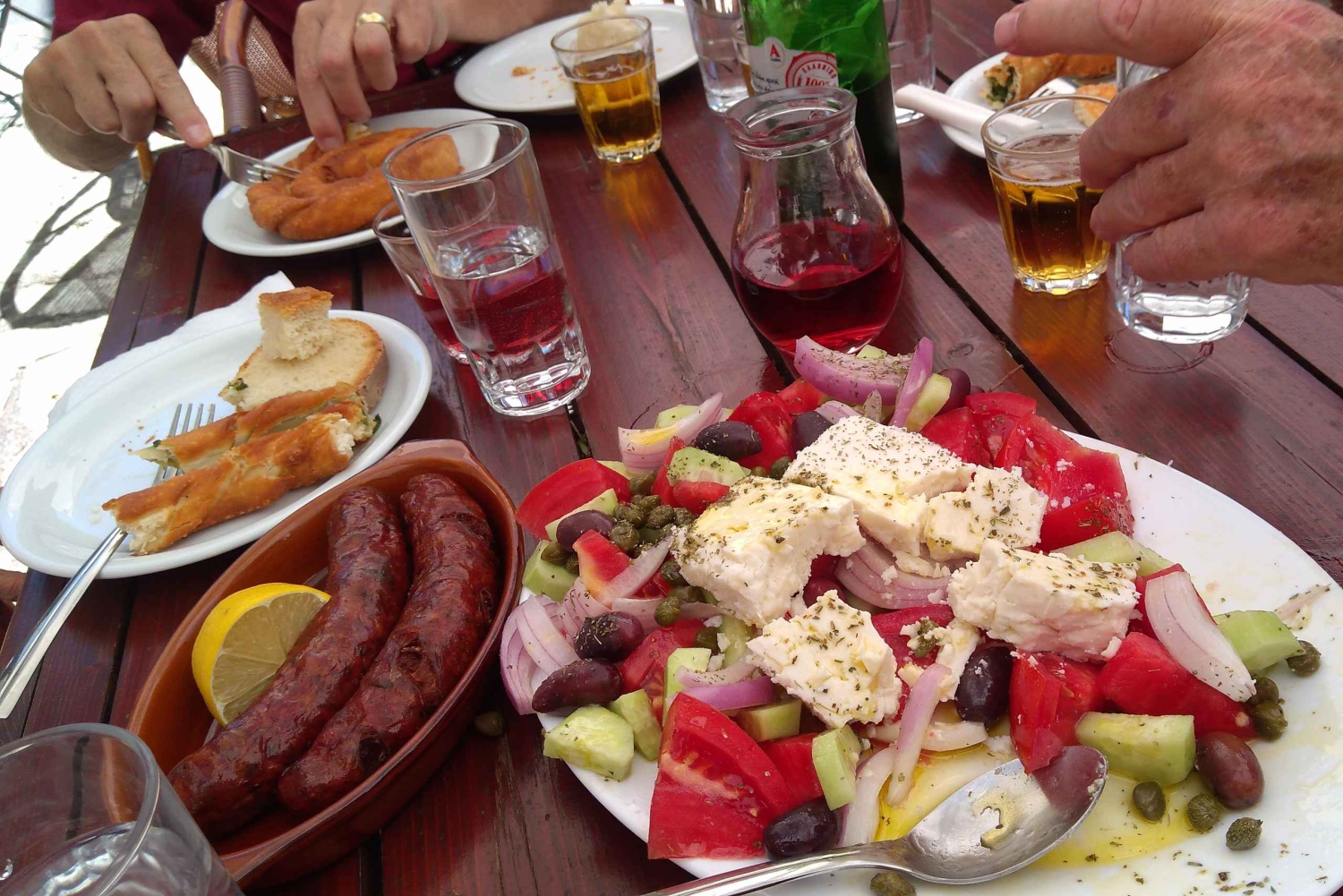 Meteora Kloosters Privé Dagvullende Tour & Geweldige Lunch