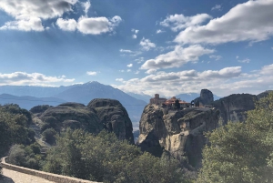 Meteora Monasteries Private Full Day Tour & Great Lunch