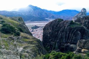 Meteora Kloosters Privé Dagvullende Tour & Geweldige Lunch