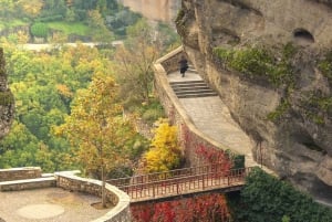 Excursão particular de 1 dia a Meteora saindo de Atenas e excursão com áudio gratuita