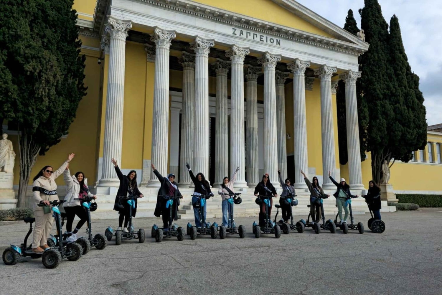 Tour in quad elettrico dell'Atene moderna