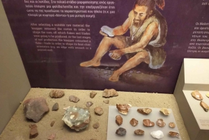 Mosteiros de Meteora e Gruta de Theopetra de 130 000 a.C.