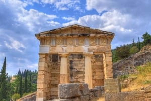Sinta-se em um antigo spa termal Visite Delphi, Leonidas ℨoo Spaʀtan