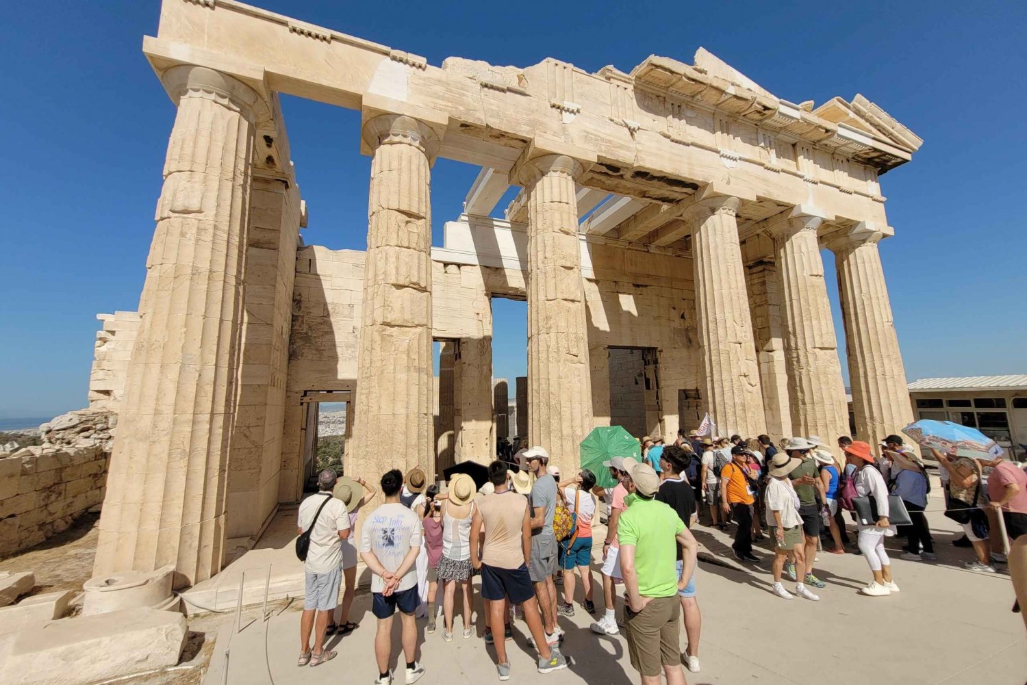 アテネ：パルテノン神殿とアクロポリスのスペインツアー（チケットオプション付き） in Athens