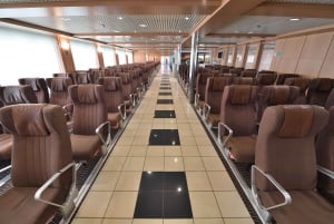 Piraeus - Mykonos: 1-suuntainen lautta Piraeuksen ja Mykonosin välillä.