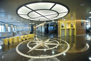 ピレウス - サントリーニ: ピレウスとサントリーニ間の片道フェリー