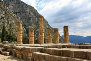Z Aten: Prywatna wycieczka 1-dniowa z przewodnikiem po Delfach i Termopilach