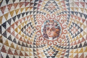 Private Luxury Tour: Explore Corinth, Mycenae & Nafplio