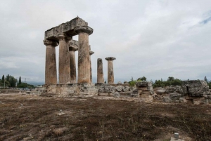 Privétour van Athene naar het oude Korinthe