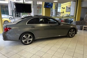 アテネセンターからピレウス港までのプライベート・トランスファー。