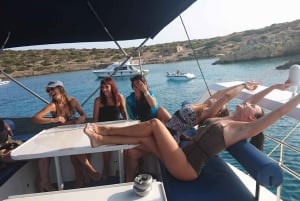 Privat kryssning med en yacht på Atens riviera