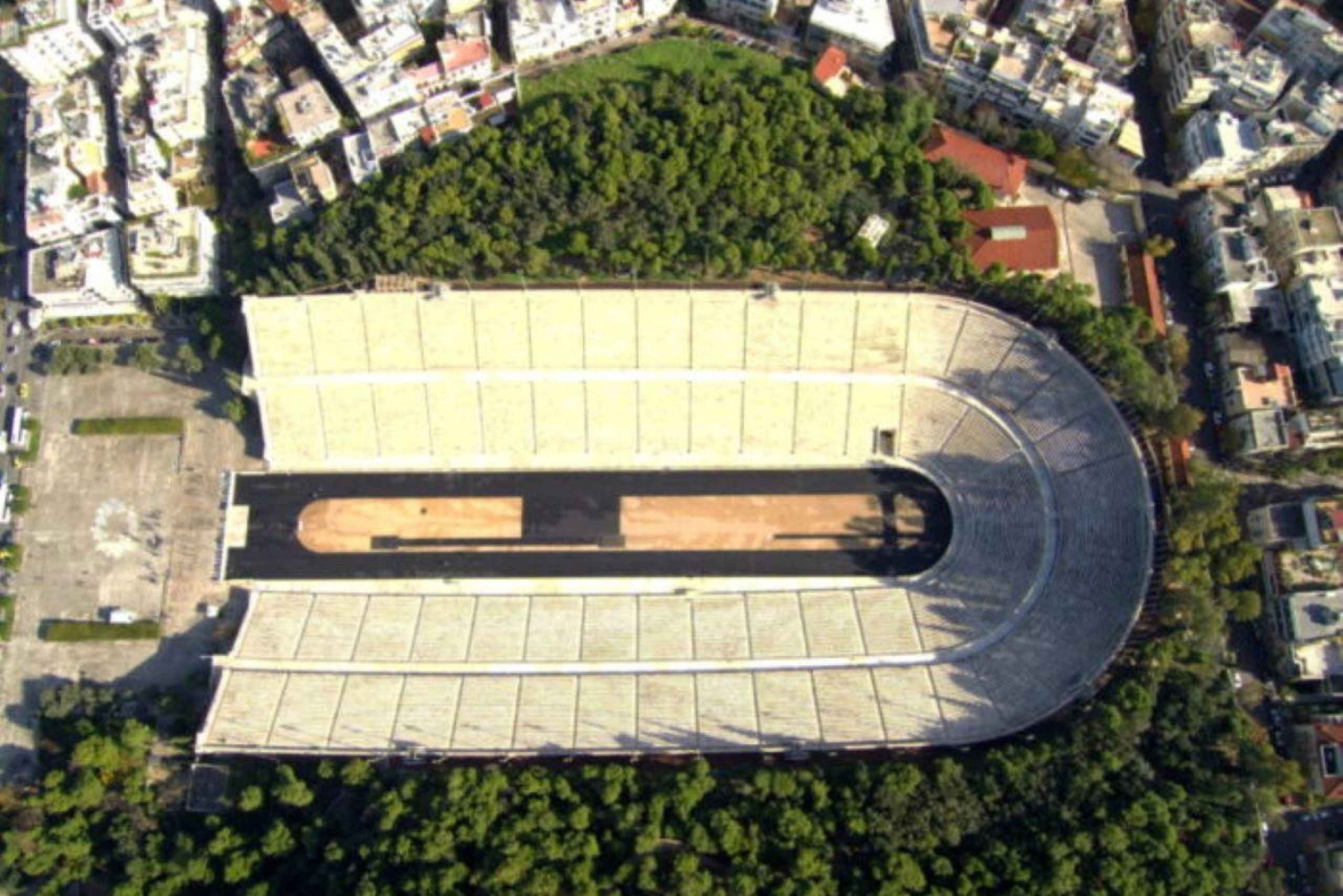 Hardlopen door de geschiedenis van Athene met personal trainer