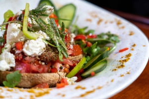 Segeln und Gastronomie an der Riviera von Athen