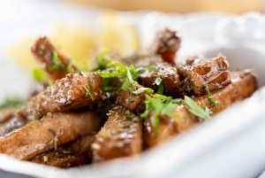 Segeln und Gastronomie an der Riviera von Athen