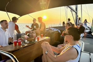 Segeln und Gastronomie an der Riviera von Athen