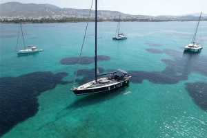 Segeln und Gastronomie an der Riviera von Athen