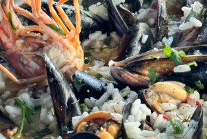 Segeln und Gastronomie an der Riviera von Athen