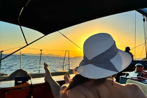 Segeln und Gastronomie an der Riviera von Athen