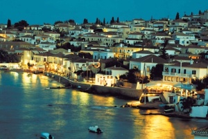 Excursión privada de un día a la isla de Spetses desde Atenas