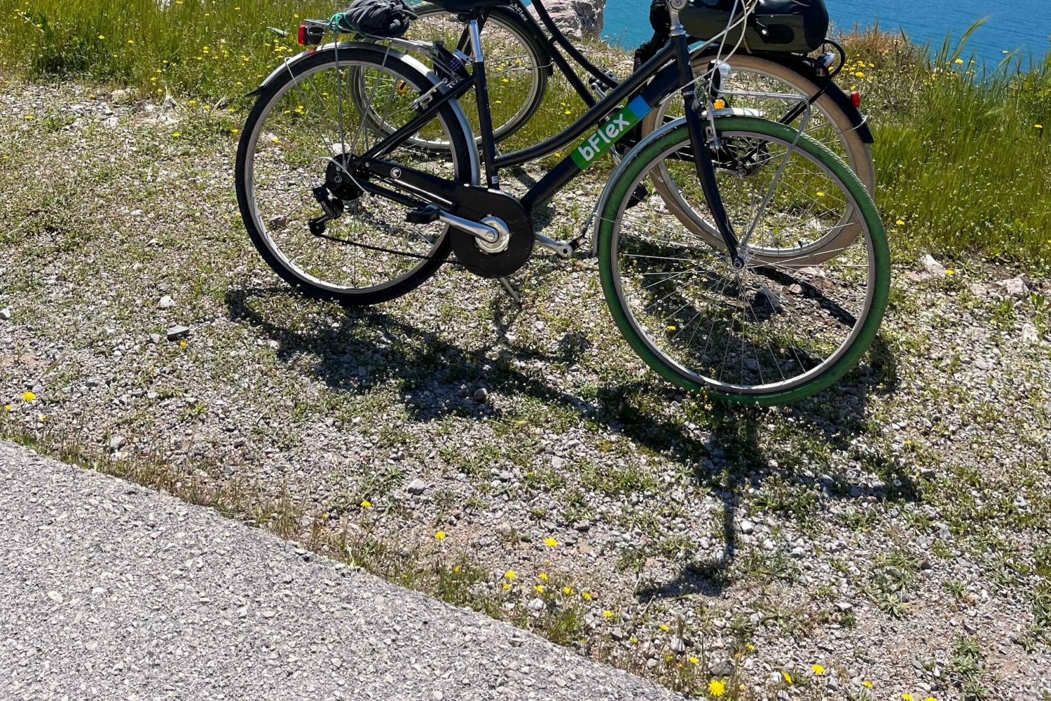 Solsykling i Athen: Lei en sykkel og utforsk byen