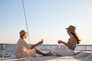 Круиз с ужином на закате: остановка для купания, напитки и ужин на борту