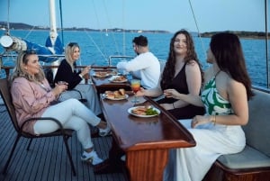 Круиз с ужином на закате: остановка для купания, напитки и ужин на борту