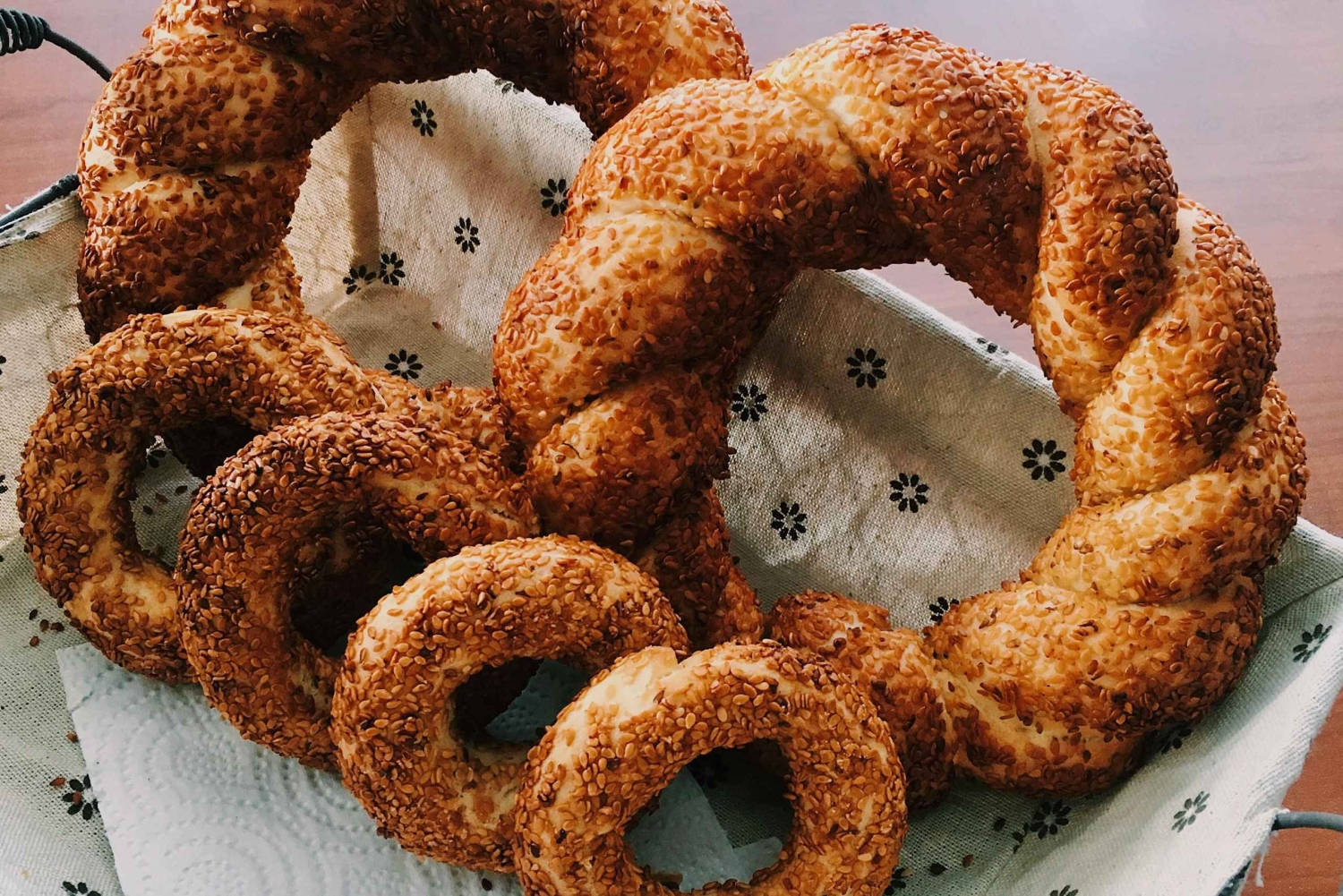 Saborea los auténticos sabores griegos: tour gastronómico en Atenas