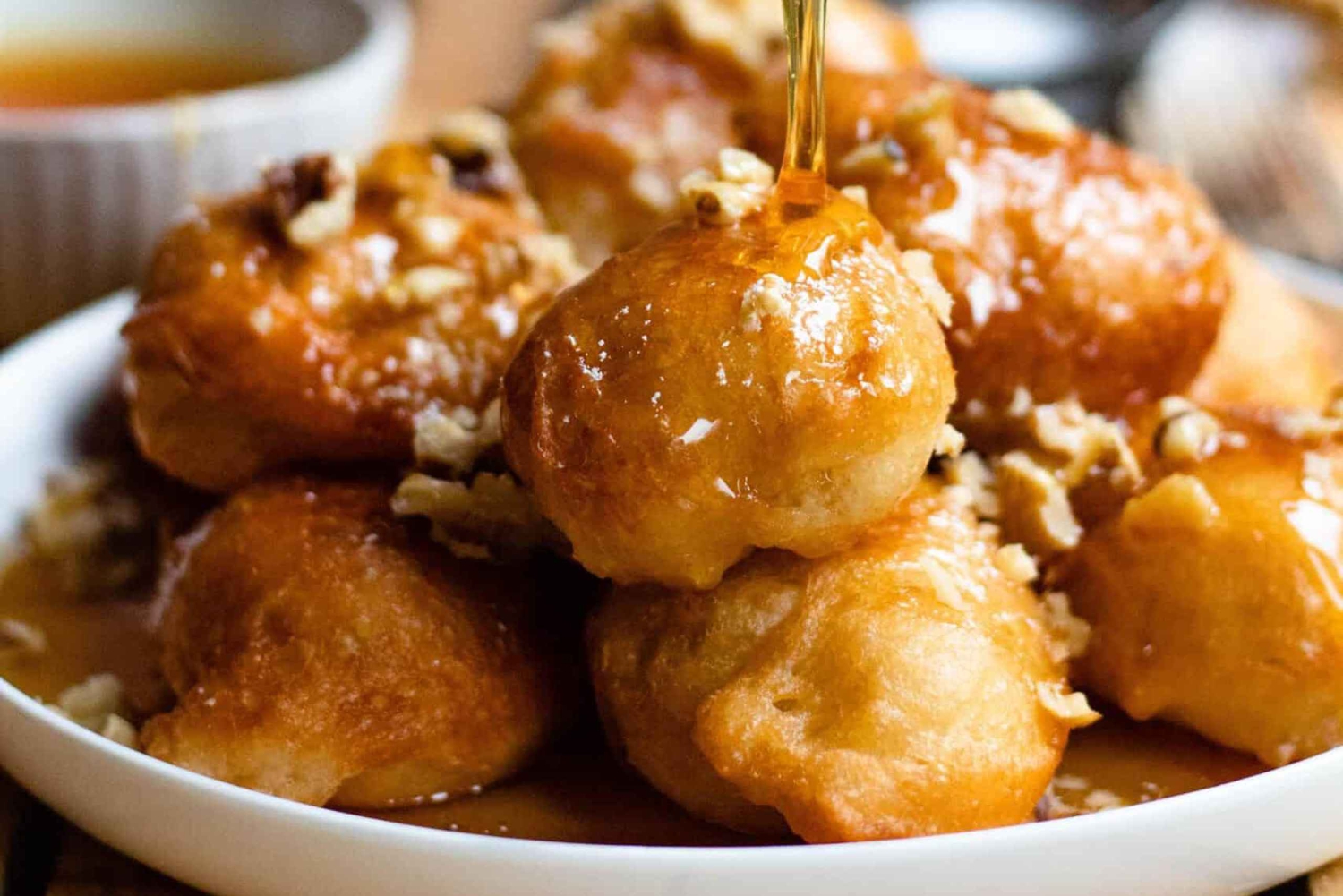 Saborea los auténticos sabores griegos: tour gastronómico en Atenas