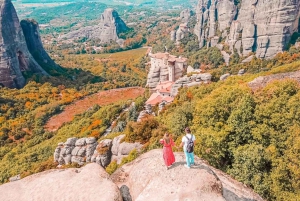 Theopetra-grottan 130 000 f.Kr. och Meteora-klostren