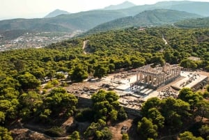 Matka Aeginaan majoituksella. 2 päivän matka.