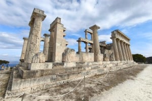 Matka Aeginaan majoituksella. 2 päivän matka.