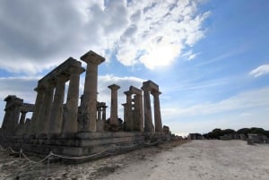 Matka Aeginaan majoituksella. 2 päivän matka.