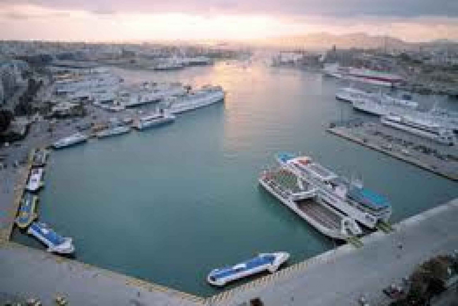 Transfer Between Piraeus Port and Athens by Mercedes E Taxi