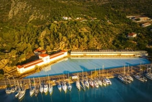 Tour di un giorno VIP da Atene: Trekking del vulcano Methana