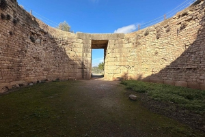 Visita à antiga Corinto Micenas Canal de Nafplio Tour particular 8H