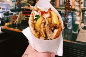 古代と現代のアテネを散策しましょう。