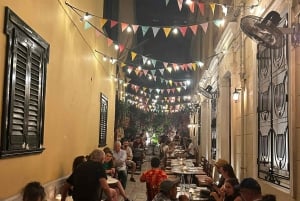 古代と現代のアテネを散策しましょう。