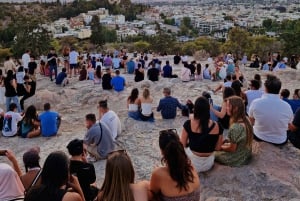 古代と現代のアテネを散策しましょう。