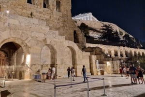 古代と現代のアテネを散策しましょう。