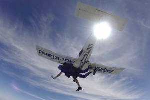 Auckland: 13000, 16000, or 18000-Foot Tandem Skydive