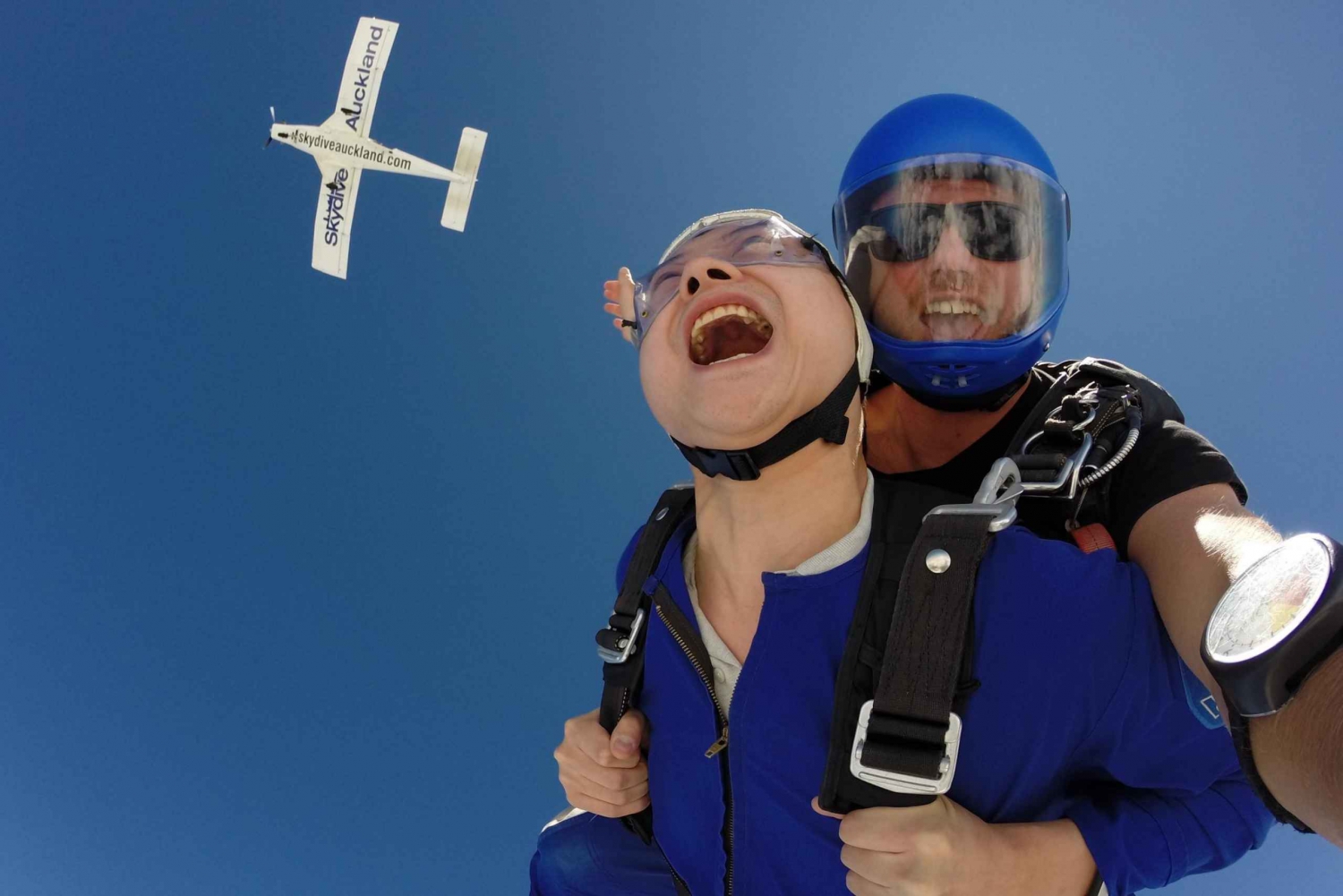 Auckland: 13000, 16000, or 18000-Foot Tandem Skydive