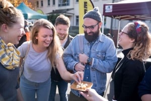 Auckland: Flavours of the City Walking Food Tour