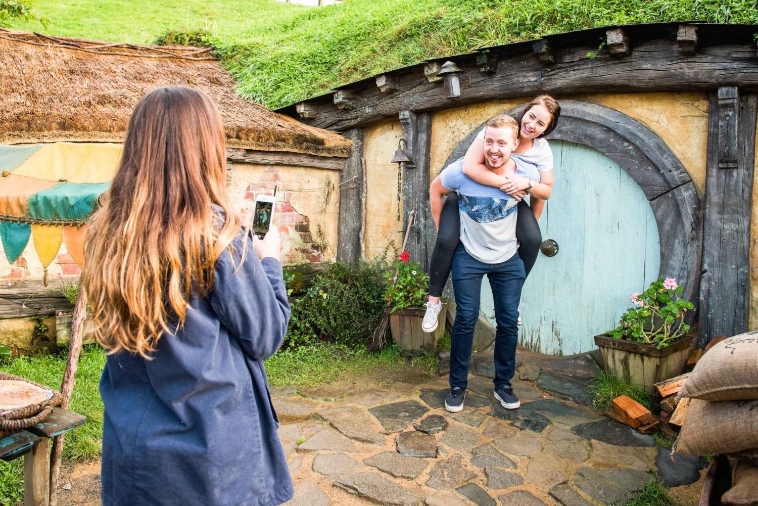 Auckland: Hobbiton Movie Set Tour with Lunch