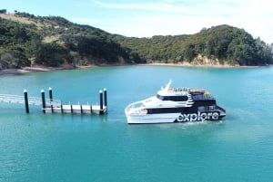 Auckland: Man O' War Vineyard Ferry (Waiheke Island)