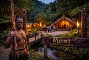 Auckland: Rotorua Mitai Maori Village och Wai-O-Tapu Tour