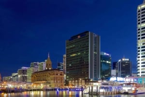 Auckland: Tour al tramonto con piscina termale e degustazione di vino