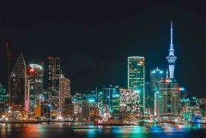 Auckland: Tour al tramonto con piscina termale e degustazione di vino