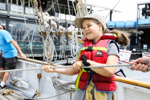 Auckland: Ted Ashby Sailing Tour & Maritime Museum Ticket