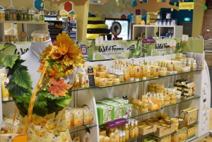 Auckland: Wai-O-Tapu and Lake Taupo Private Day Tour