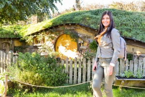 From Auckland: Hobbiton Movie Set Half-Day Trip with Tour
